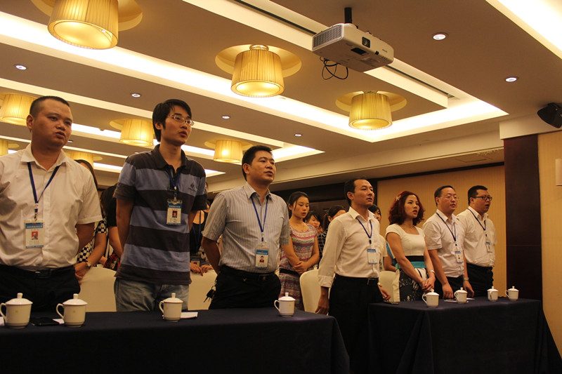 堅定信心，再創奇跡——新思路裝飾召開八月工